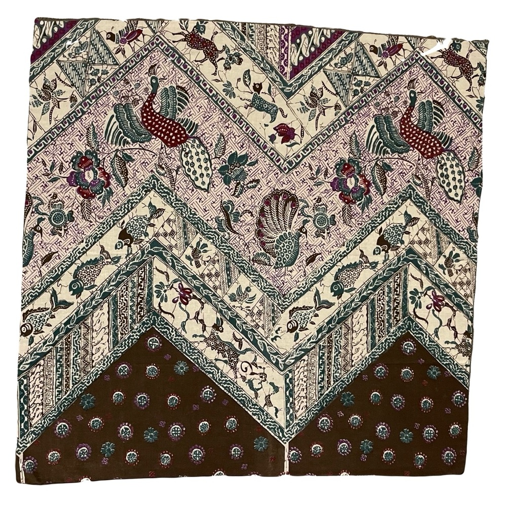 Vintage Fabric Square Finished Edges - Napkin, Scarf. Neckerchief, Textile